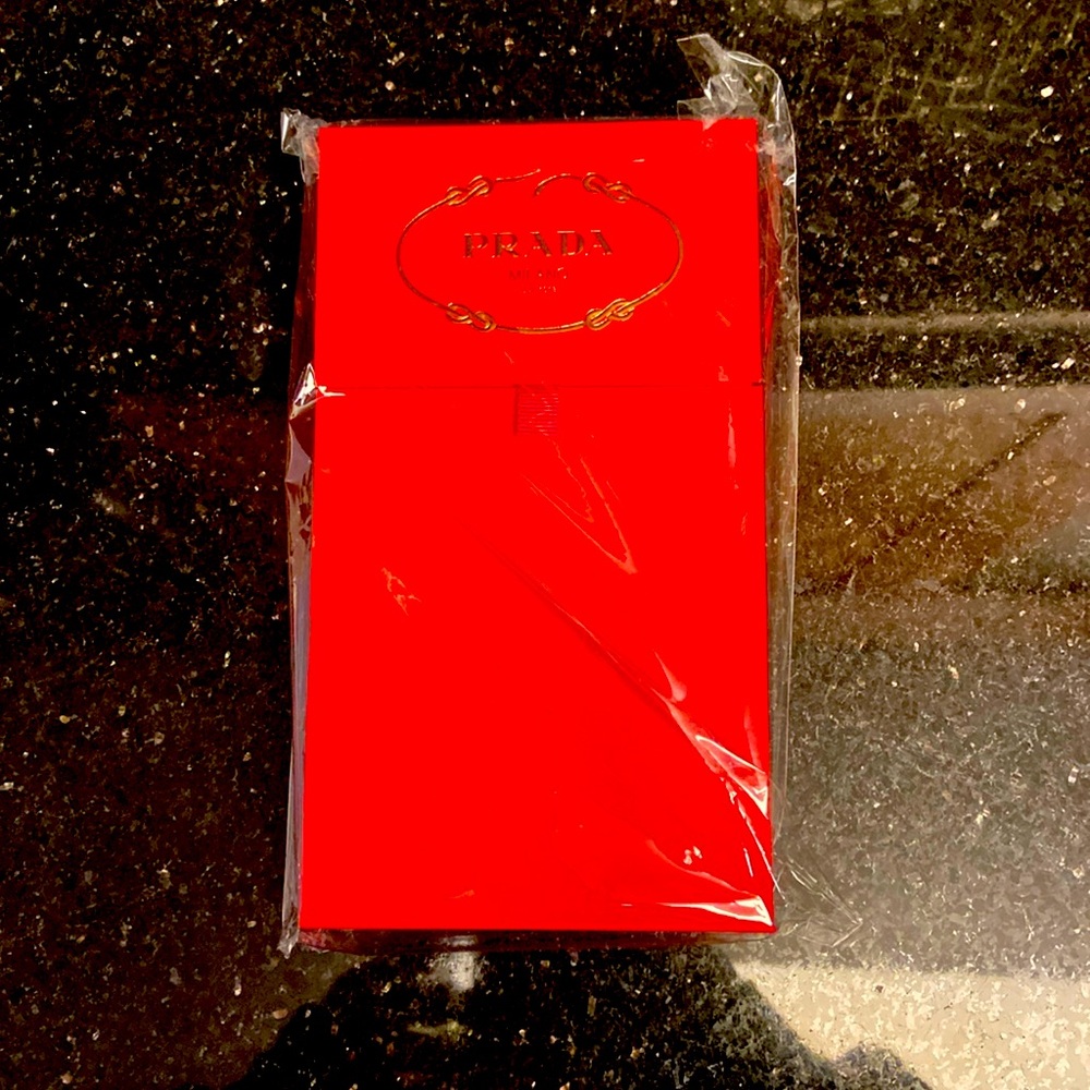✨Prada envelopes and box